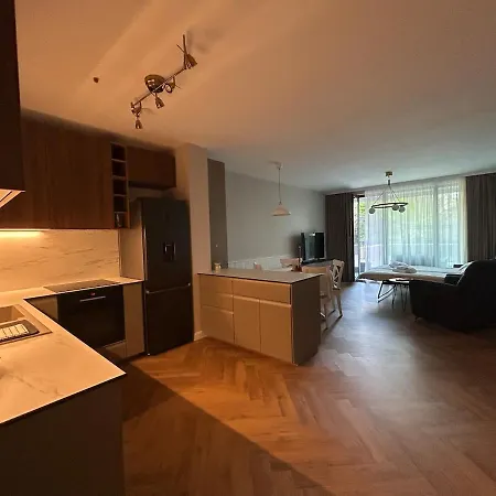 хоризонт бриз Apartment *